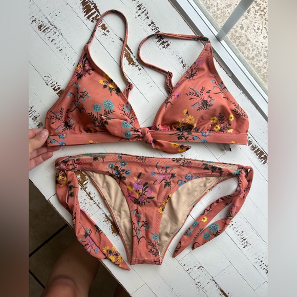 Spell posy bikini set - Picture 6 of 16